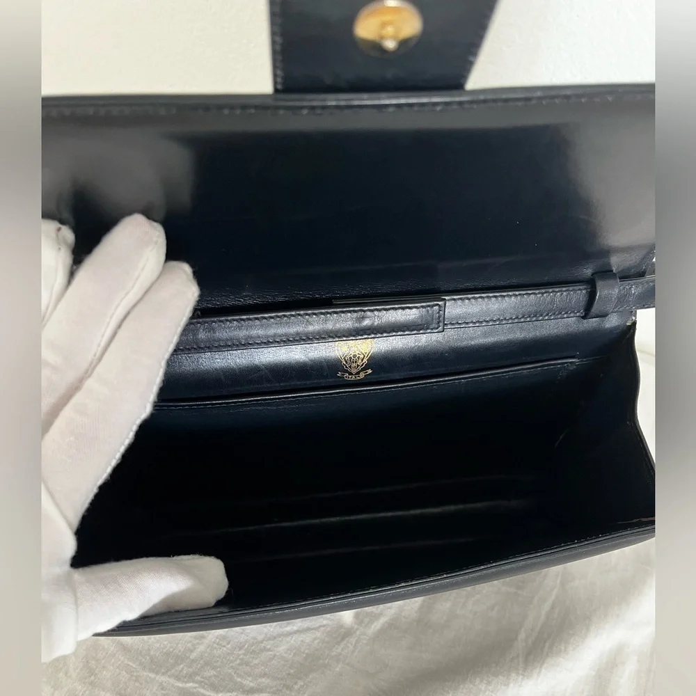 Rare Vintage Gucci Shoulder Clutch Bag Black Leather 1970s